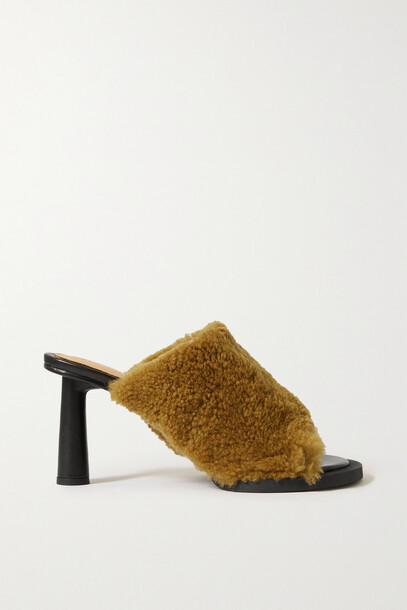 Jacquemus - Shearling And Leather Mules - Brown