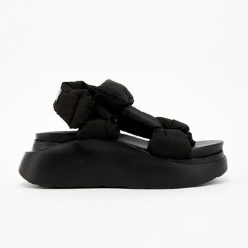 Elena Iachi Ny Wedge Sandal in black
