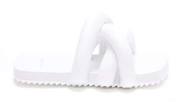 YUME YUME Tyre Sandals in white