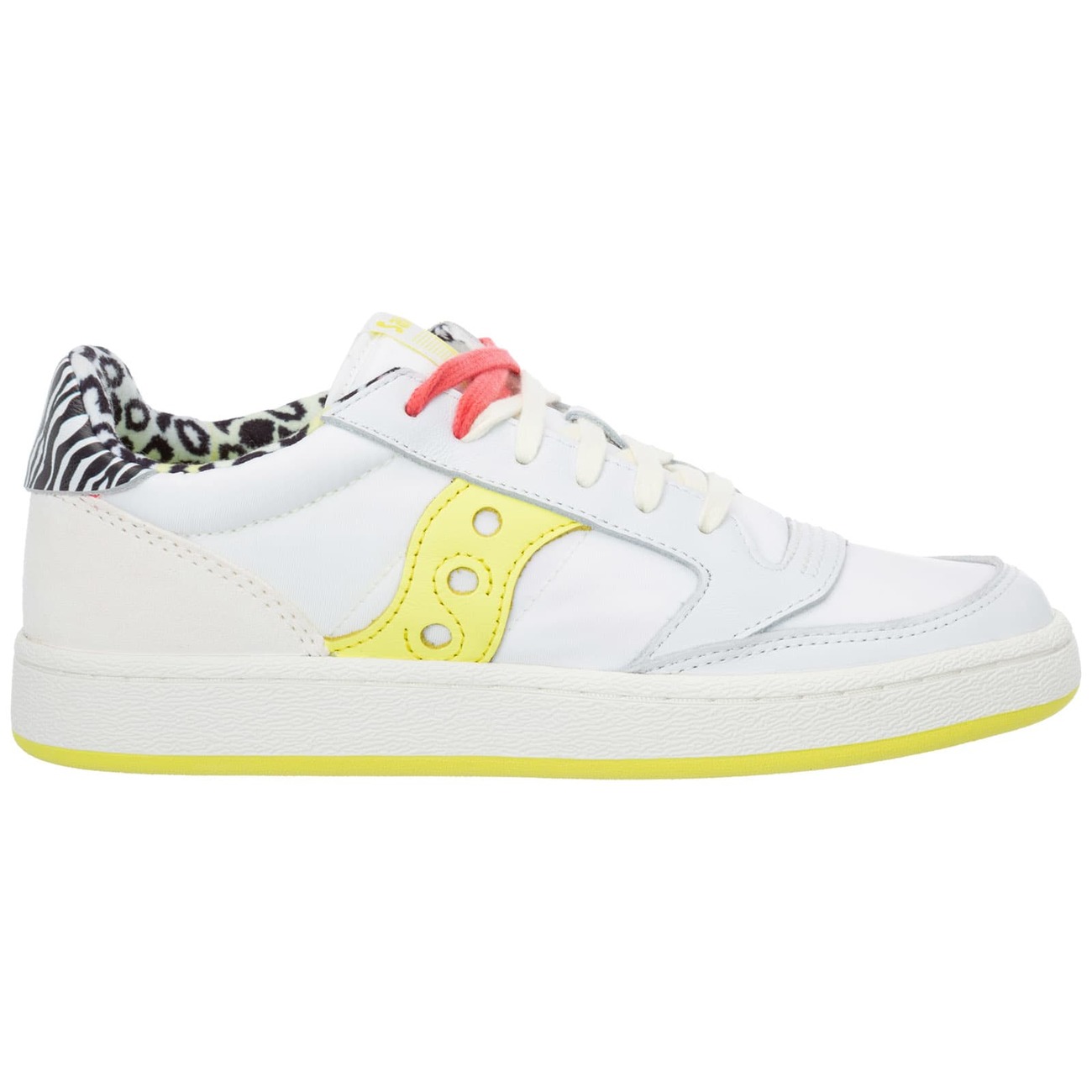 Saucony Jazz Court Sneakers in white / yellow
