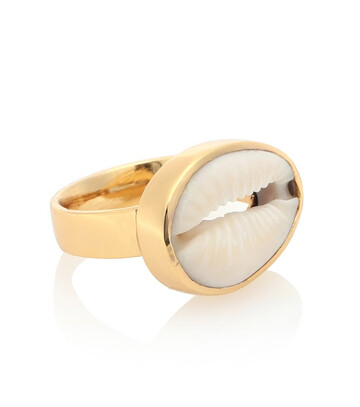TOHUM Design 22kt gold plated cowry shell ring