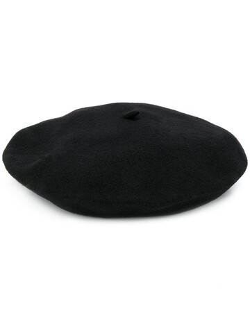 Celine Robert knitted beret hat in black