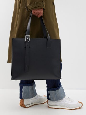 loewe - buckle large leather tote bag - mens - black