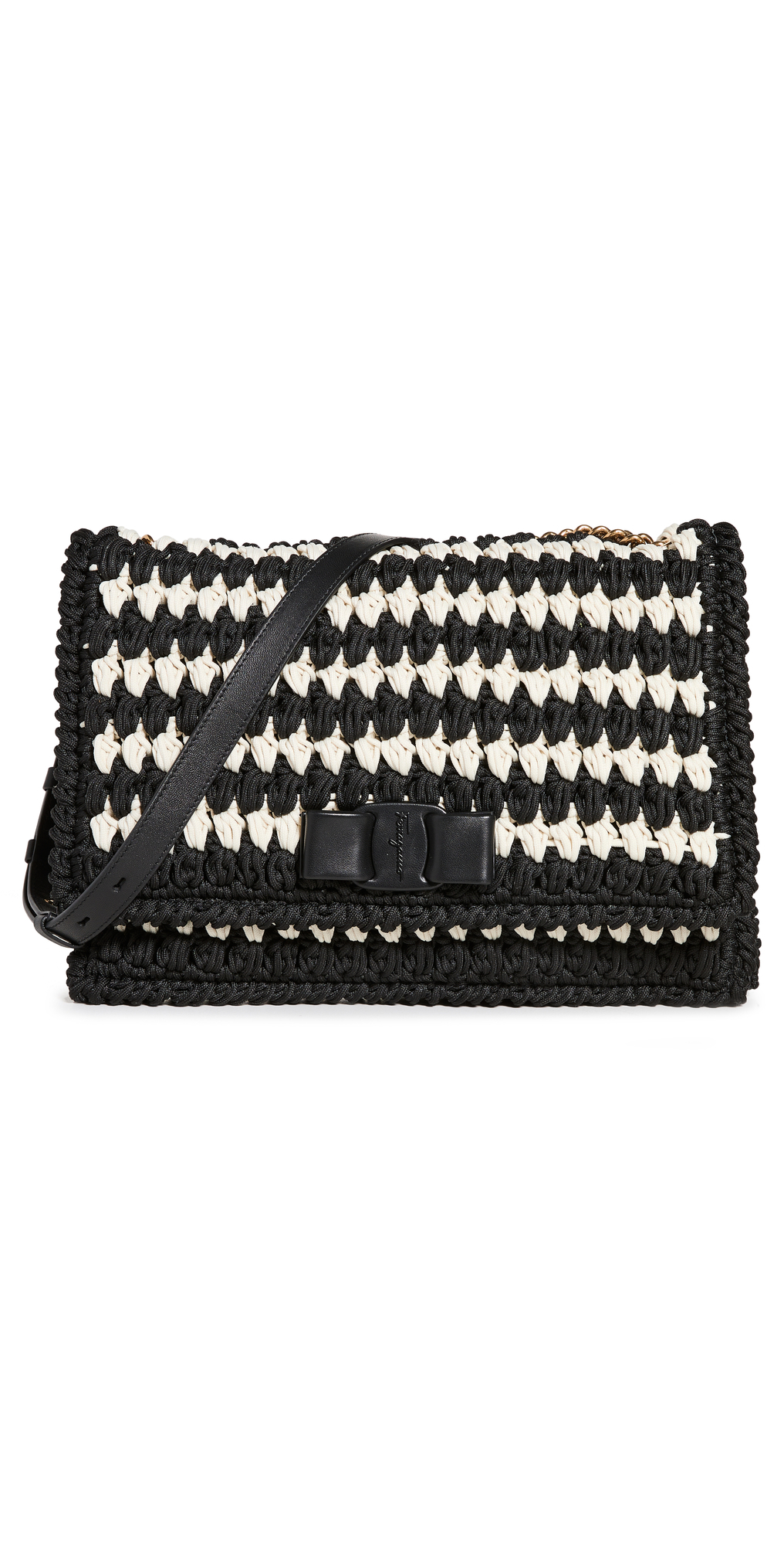 Salvatore Ferragamo Viva Crochet Flap Bag in nero