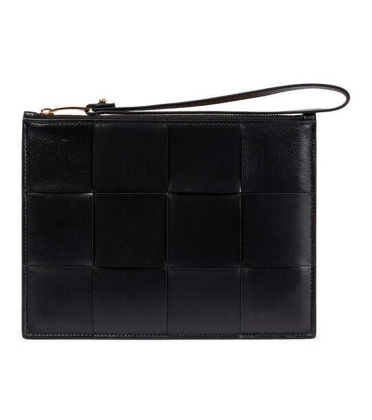 Bottega Veneta Bill Intrecciato leather pouch in black