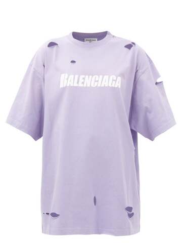 balenciaga - logo-print distressed cotton-jersey t-shirt - womens - purple white