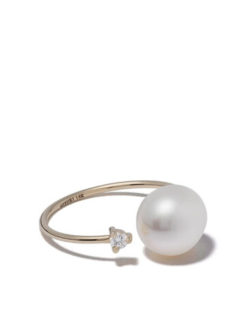 Mizuki 14kt yellow gold pearl and diamond open ring