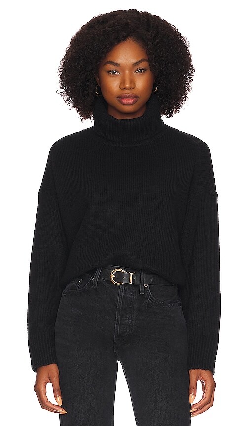 525 Relaxed Turtleneck Sweater in Black