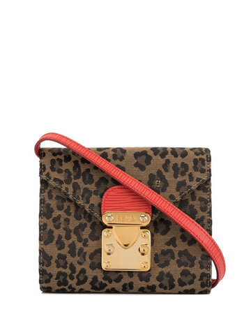 Fendi Pre-Owned leopard print shoulder bag in red