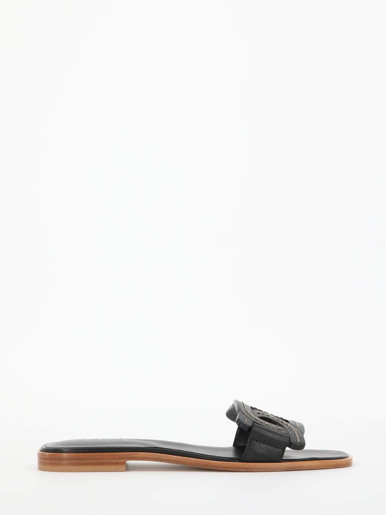 Tod's Black Leather Sandals in nero