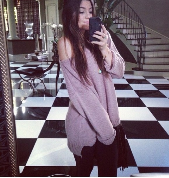 sweater kylie jenner