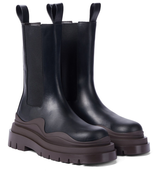 Bottega Veneta BV Tire leather ankle boots in black