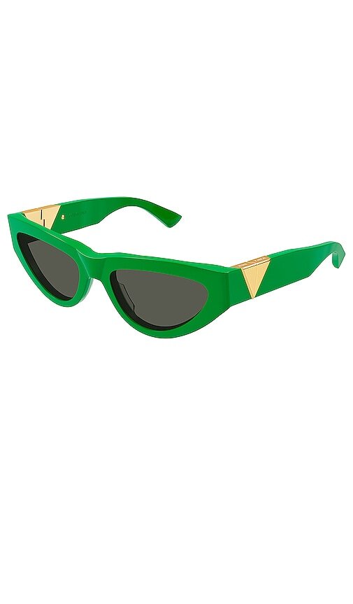 Bottega Veneta New Triangle Acetate Cat Eye Sunglasses in Green