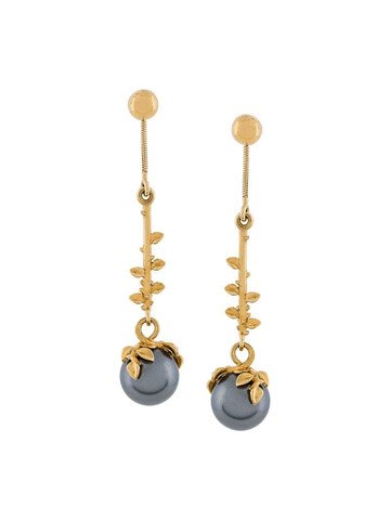 Kasun London Exposed pearl drop earrings in metallic