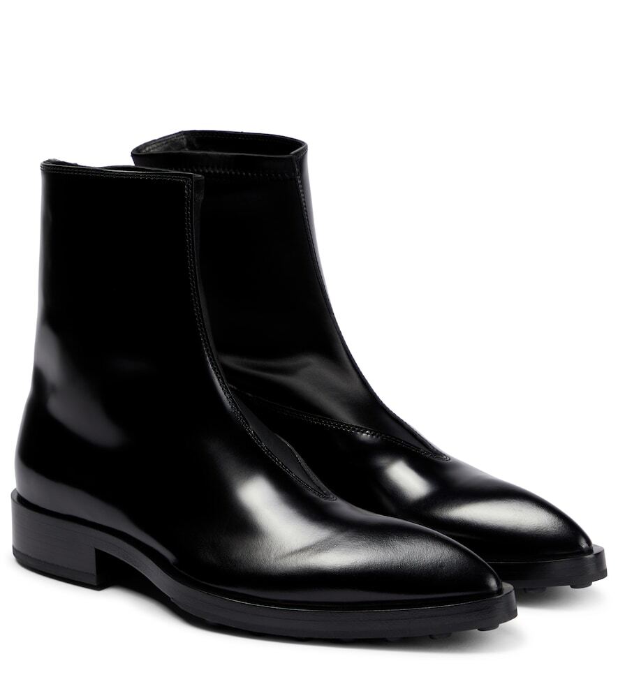 Jil Sander Leather ankle boots in black