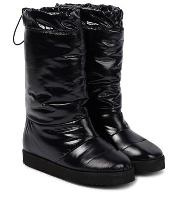 gia borghini gia 20 padded snow boots in black