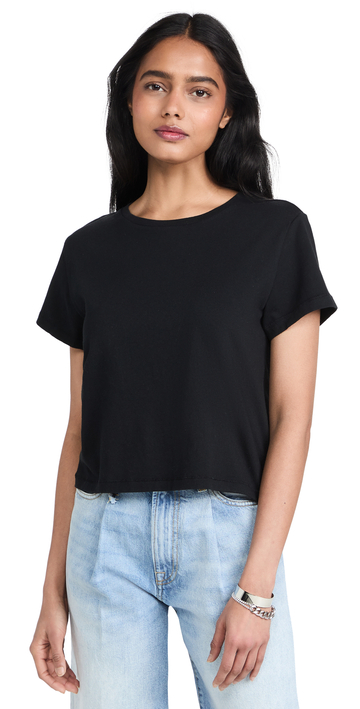 WSLY Boxy Crop Tee in black