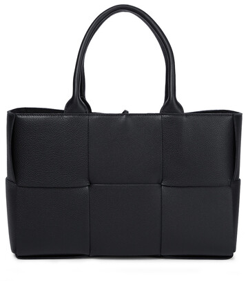 Bottega Veneta Arco Small leather shoulder bag in black