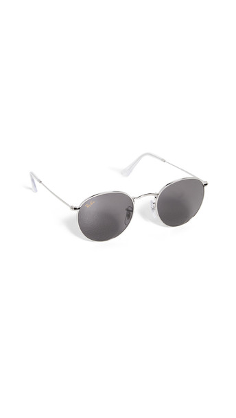 Ray-Ban Round Icon Sunglasses in grey / silver