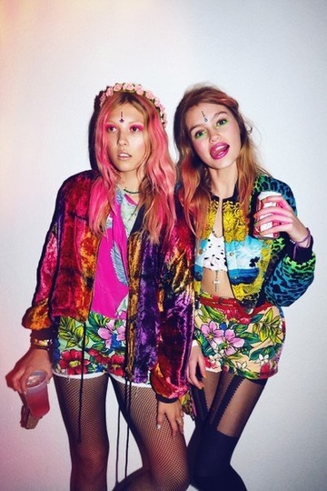 shirt,pink,shorts,floral,yellow,green,2012,tumblr,tumblr outfit,seapunk,jewels,flowers,tumblr girl