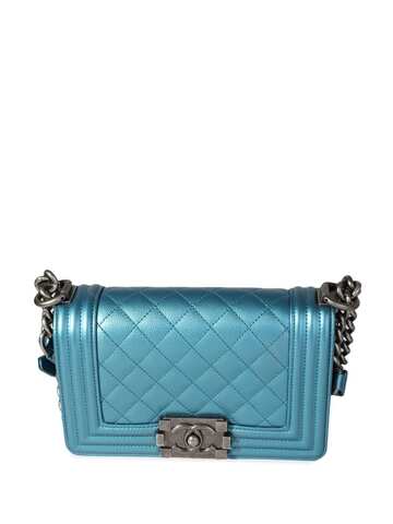 chanel pre-owned 2022 small boy chanel shoulder bag - blue