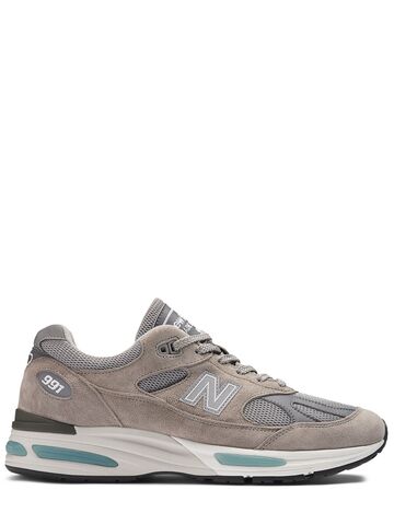 new balance 991 v2 sneakers in grey