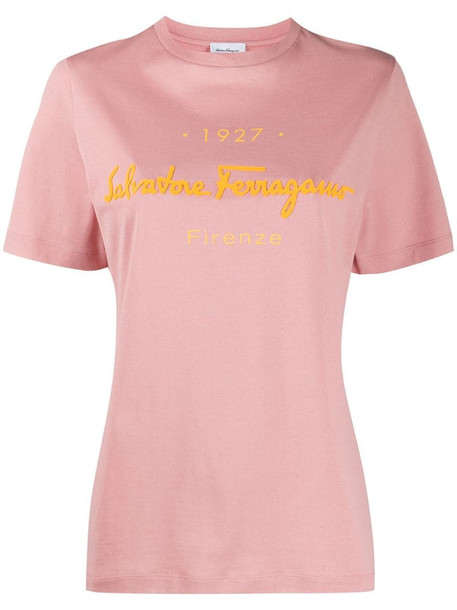 Salvatore Ferragamo embossed-logo T-shirt in pink