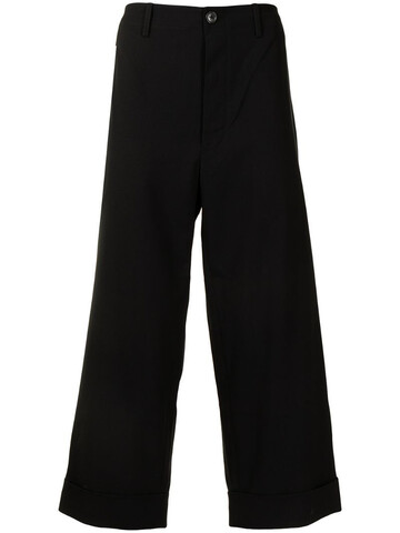 Ports V slogan-print cropped trousers in black
