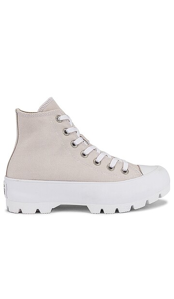 Converse Chuck Taylor Lugged Sneaker in Beige in black / sand / white