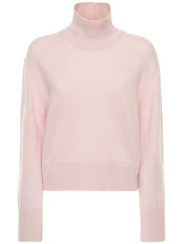 AG Anna Cashmere Turtleneck Sweater in pink