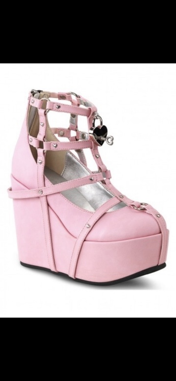 shoes,pink,pastel goth,platform shoes,high heels