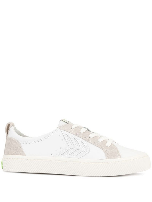 Cariuma CATIBA Low Off White Leather Ice Suede Accents Sneaker