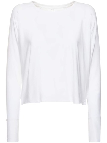 BEYOND YOGA Featherweight Daydreamer Pullover in white