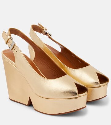 clergerie dylan leather pumps in beige