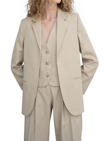DEVEAUX Talitha Cotton Twill Blazer & Vest in beige