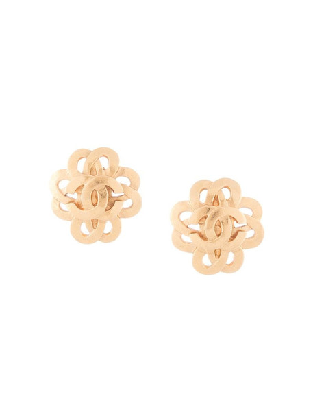Chanel Pre-Owned 1997 logo charm earrings in gold