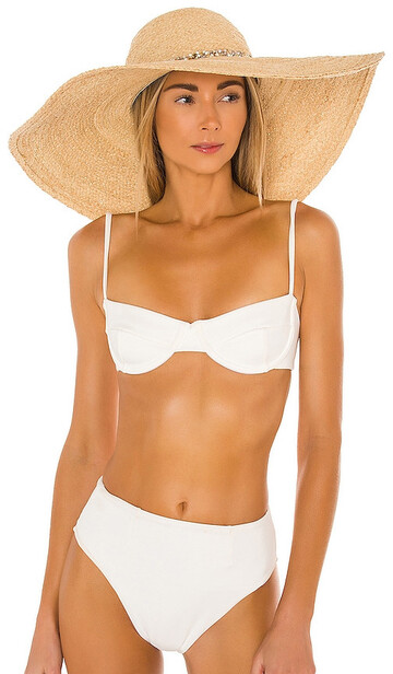 florabella Tracey Hat in Tan in natural / white