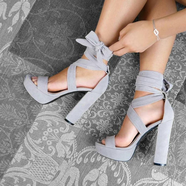 grey bow heels