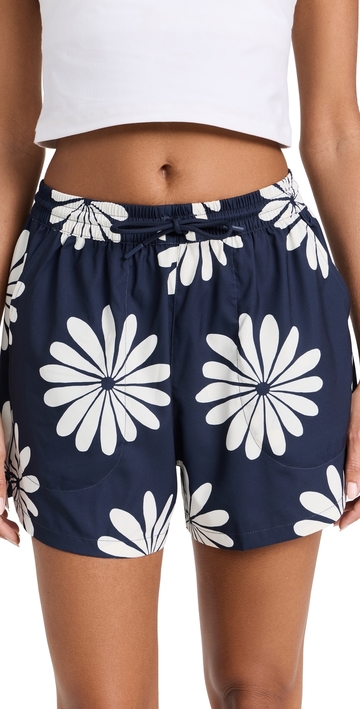outdoor voices solarcool 3 shorts navy floral m