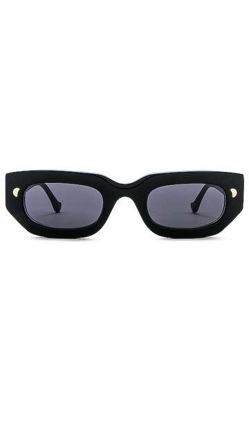 nanushka kadee sunglasses in black