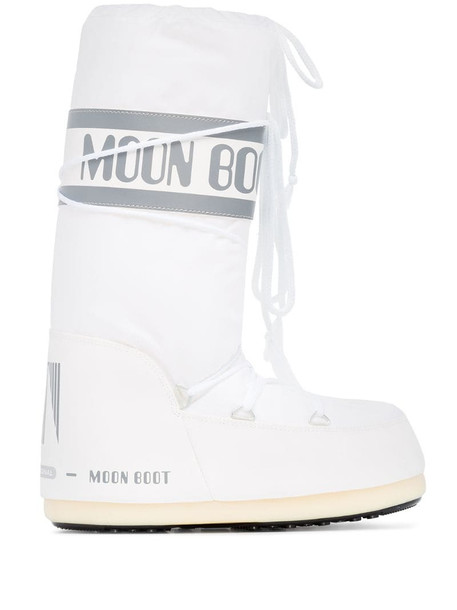 Moon Boot Icon logo snow boots in white