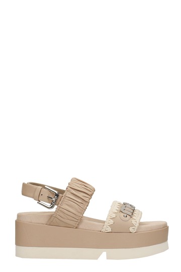Mou Japanese 03 Wedges In Powder Leather in beige
