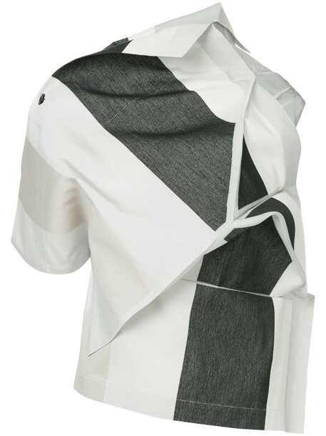 132 5. Issey Miyake panelled asymmetric top in white
