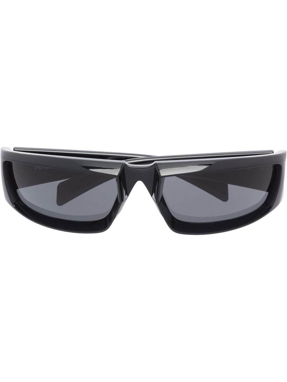 Prada Eyewear square tinted sunglasses - Black