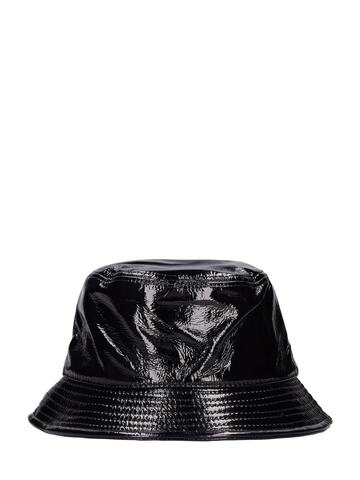 stand studio vida faux leather shiny bucket hat in black