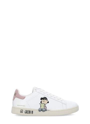 M.O.A. master of arts Moaconcept X Peanuts: Snoopy And Lucy Gallery Sneakers in bianco