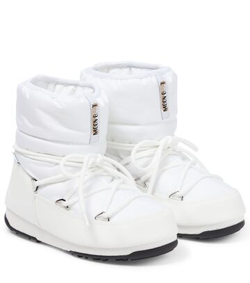 moon boot icon low snow boots in white