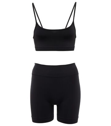 prism² sports bra and biker shorts set in black