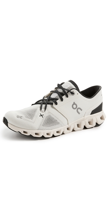 on cloud x 3 sneakers ivory/black 8.5
