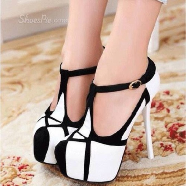shoes black white shoes heels black and white high heels dream girl stilettos t strap t strap sandals gorgeous platform high heels suede gold cute babie baby pink high heels baby shoes strappy sandals party shoes t-strap heels hight heels beautiful shoes black white heels fashion www.wish.com colorful shoes